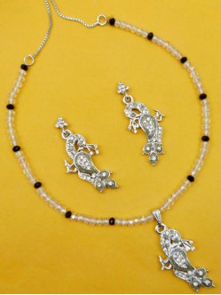 crystal_necklace_2290MML6